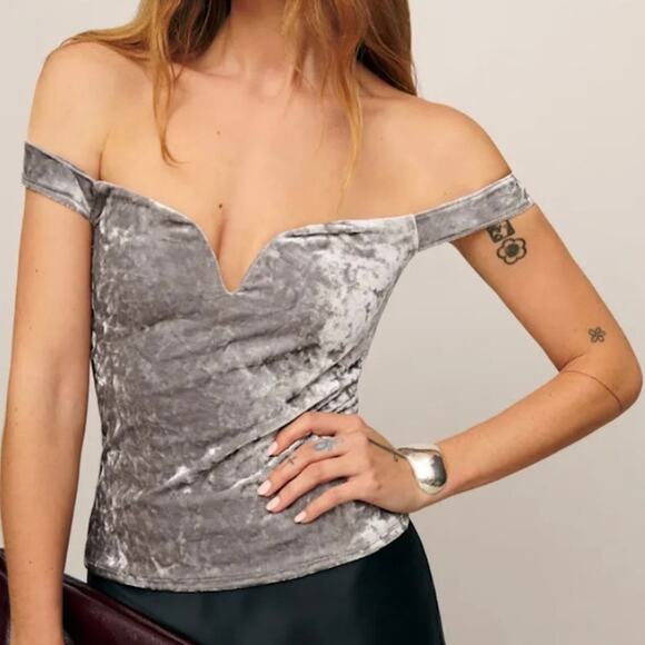 Reformation Andria Knit Top Silver Moonlight Velvet size Small - Picture 1 of 5